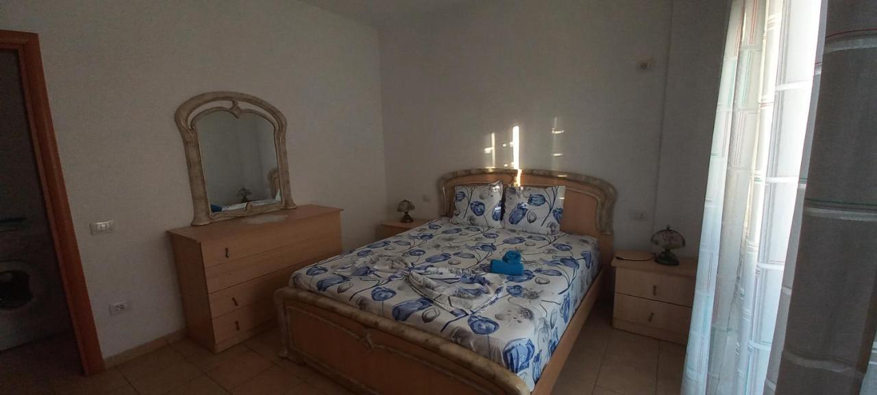 Nm - Classic Apartment Дуррес Екстер'єр фото